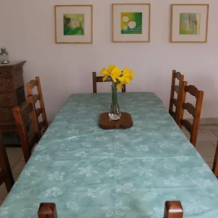 Fermette Francis A アパート